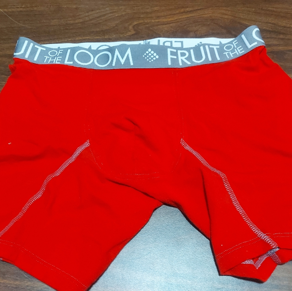 Fruit of the loom size L boxer brief red